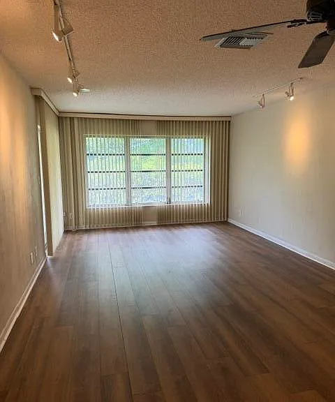 13194 Lucinda Palm Ct #D — Photo 7