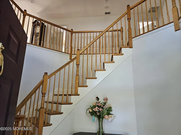 1577 Country Club Ln — Photo 33