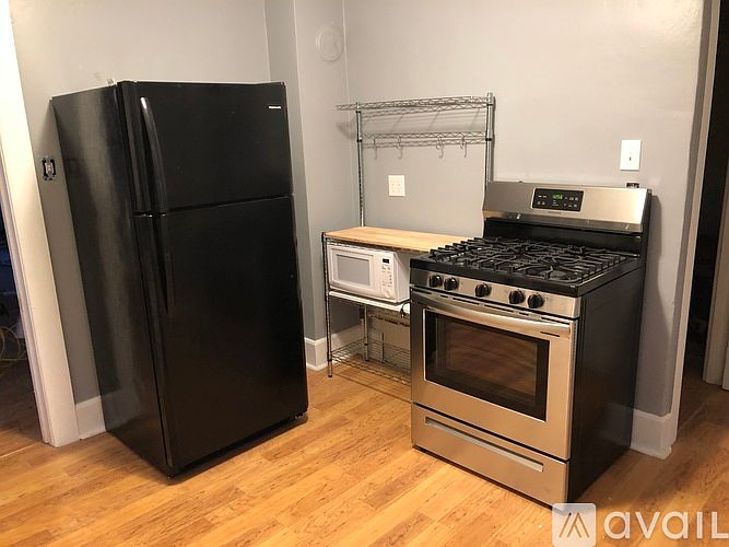 2nd image of 1941 N 10th St #1939