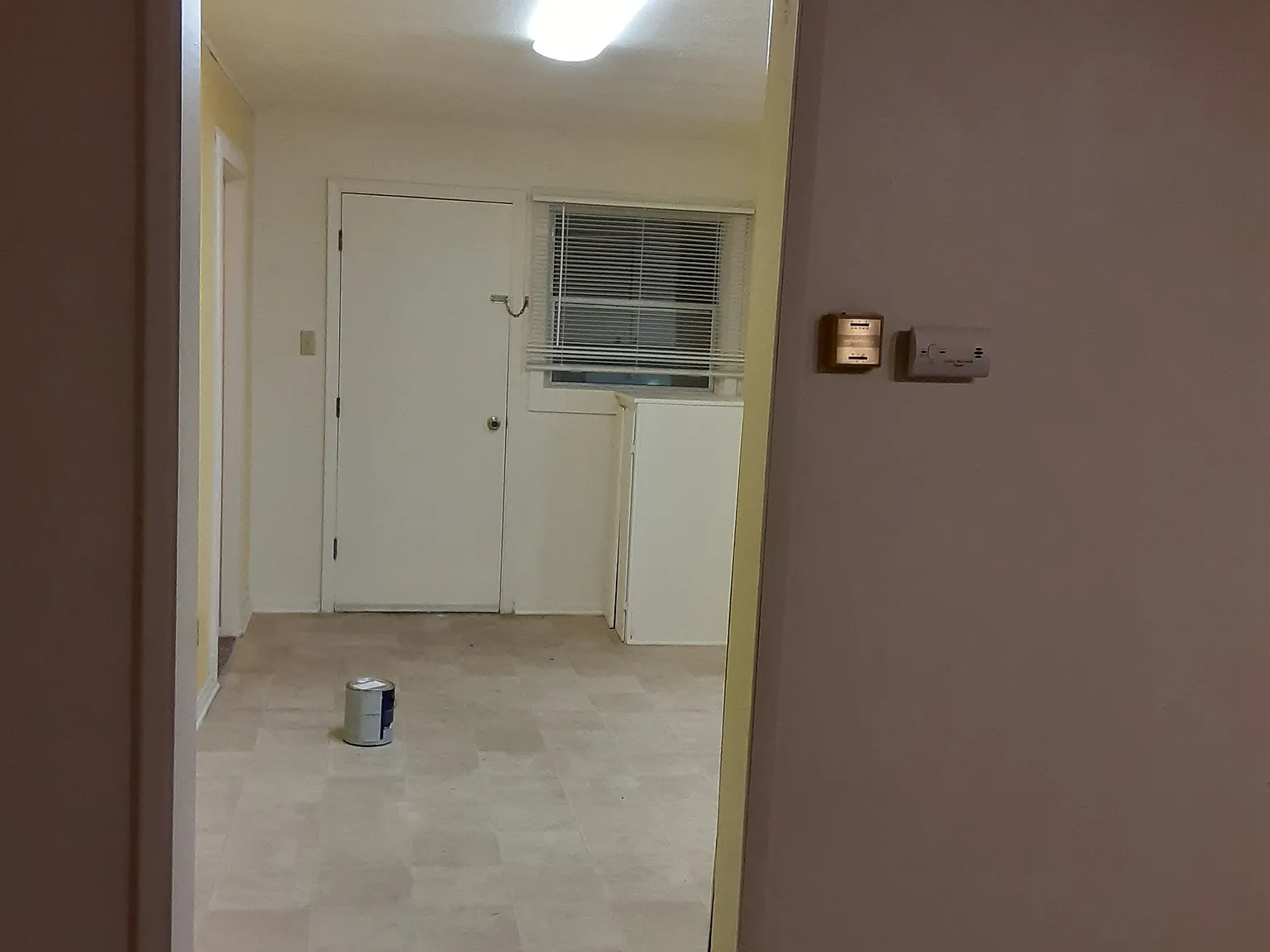 2 bed, 1000 sqft, $1,375 — Photo 4