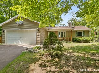 12055 Wabasis Ave NE, Cedar Springs, MI 49319
