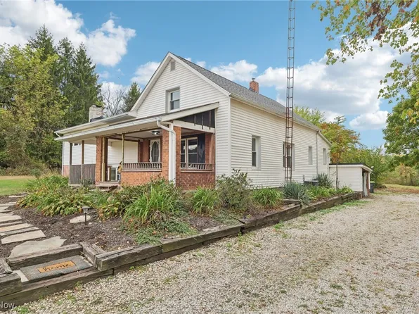 22120 Center Rd, Alliance, OH 44601