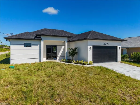 3220 22nd ST SW, LEHIGH ACRES, FL 33976