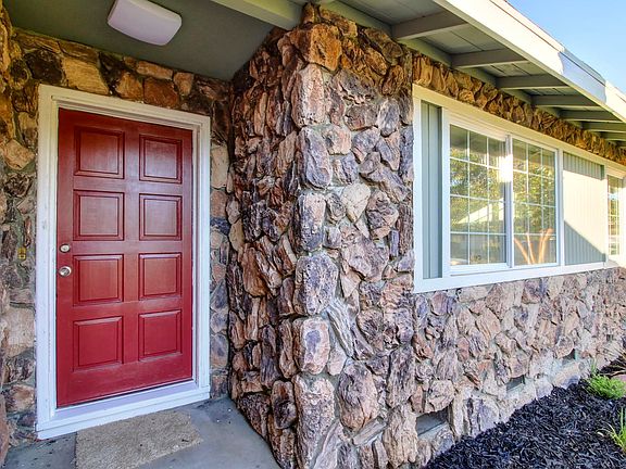 2nd image of 5017 Spica Pkwy
