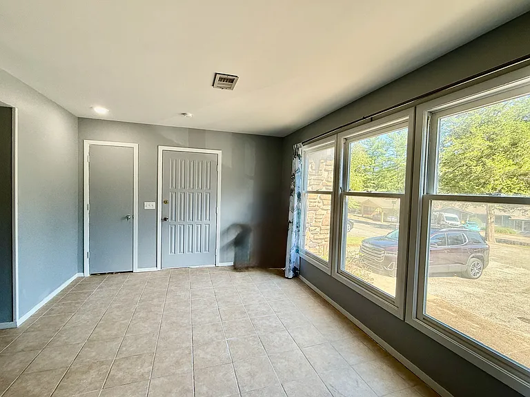 20 Annette Ln — Photo 6