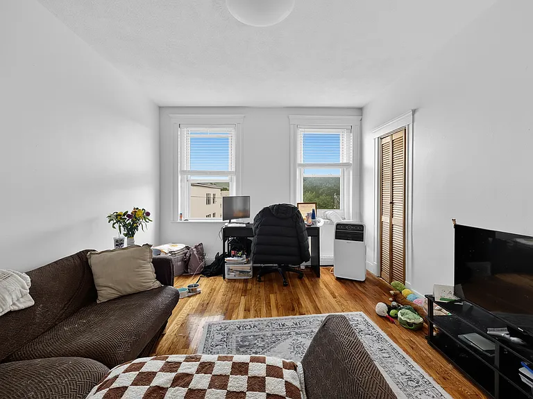 8 Ransom Rd — Photo 12