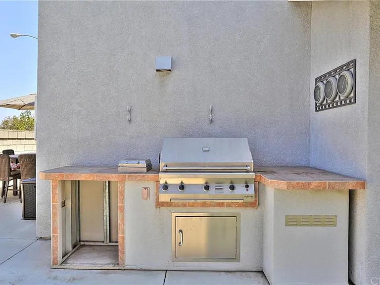 19990 Silvercrest Ln — Photo 18