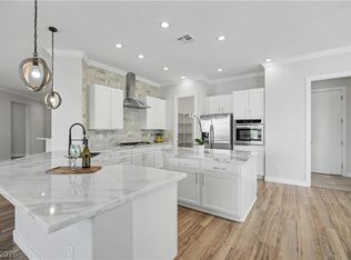 2073 Fountain City St, Henderson, NV 89052