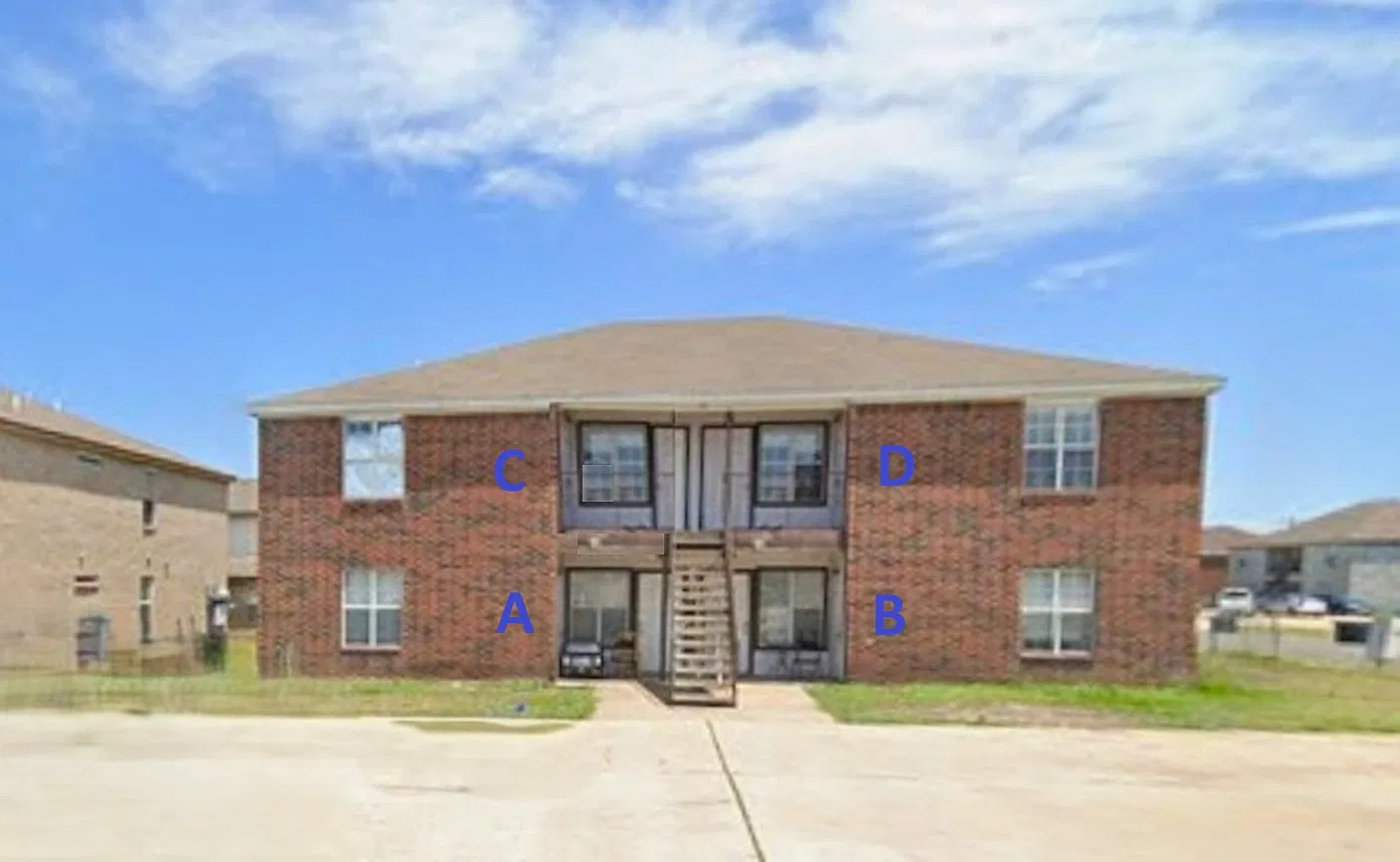 3 bed, 1134 sqft, $995 — Photo 1