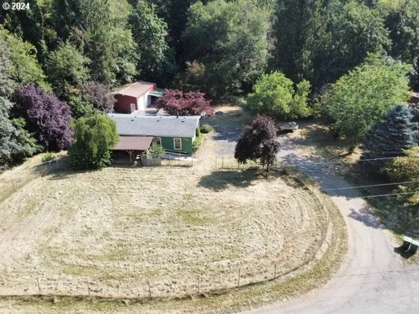 54620 Reid Rd, Scappoose, OR 97056
