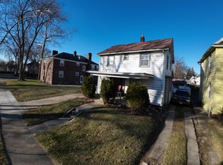 2034 Fernwood Ave, Toledo, OH 43607