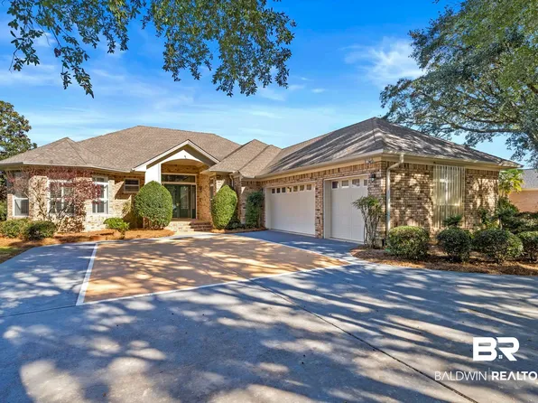 9090 Lakeview Dr, Foley, AL 36535