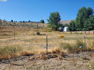 3345 Carter St, Baker City, OR 97814