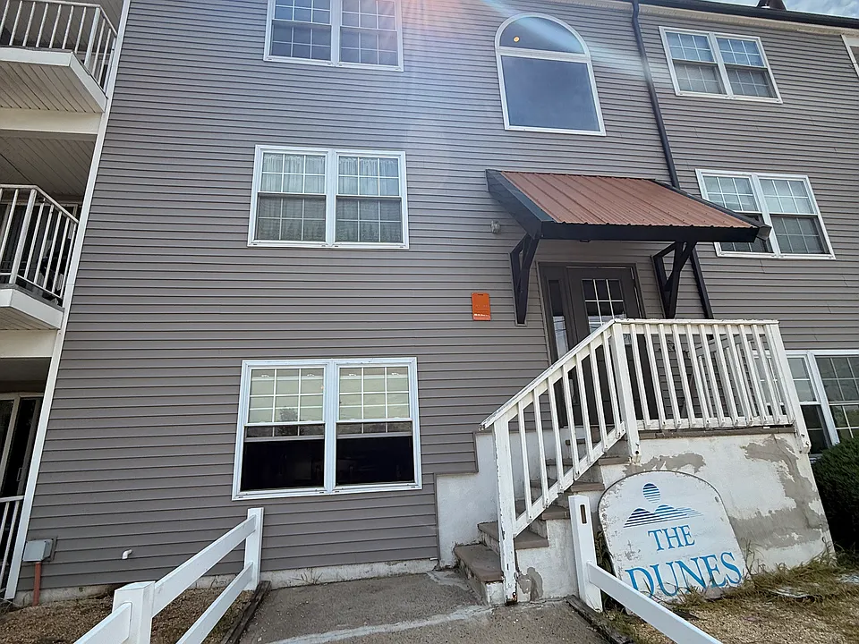 416 Beachway Ave #3