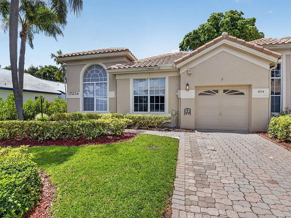 17234 Boca Club Blvd #104