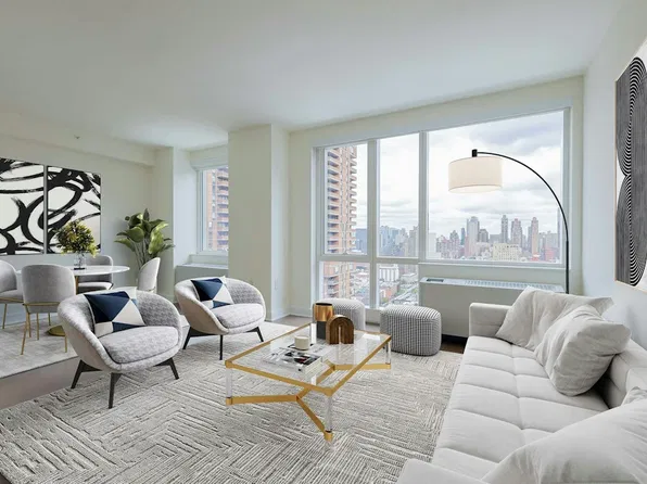 450 West 42nd Street image 1 of 23
