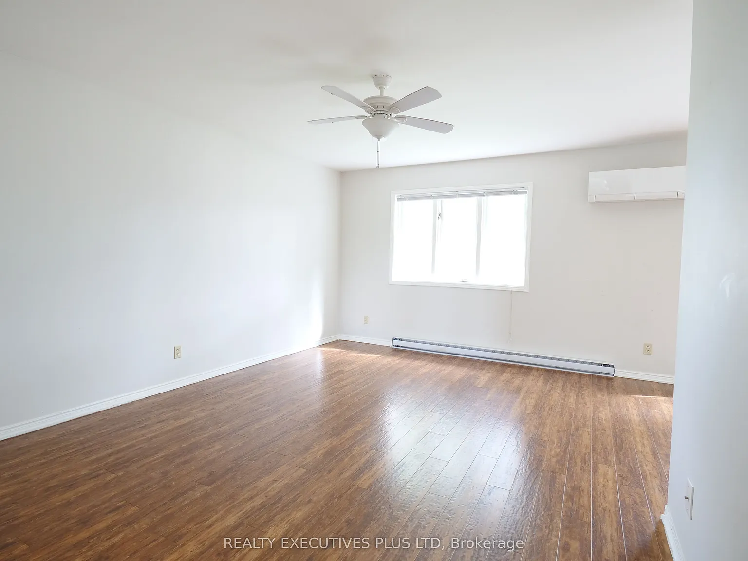 2 bed, $2,200 — Photo 3