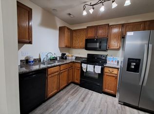 6868 Ironwood Cir, Greensboro, NC 27410