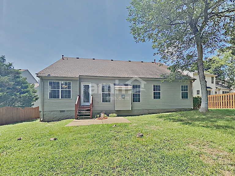 1523 Cardinal Ln — Photo 15