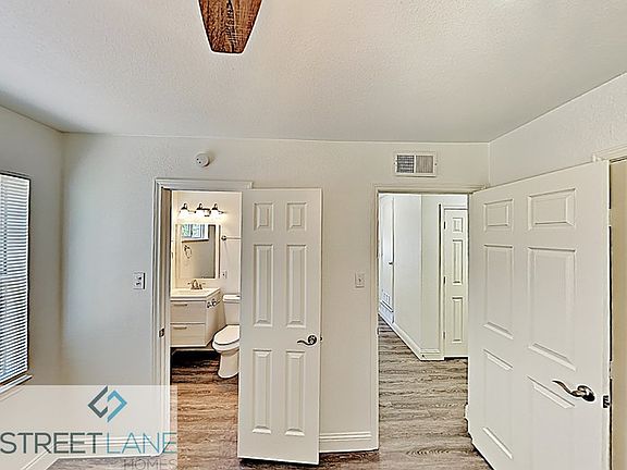 5th image of 3745 Tam O Shanter Dr