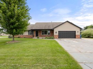 803 Mystic Ct, De Pere, WI 54115