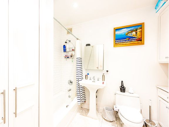 5th image of 66 Madison Ave APT 4B