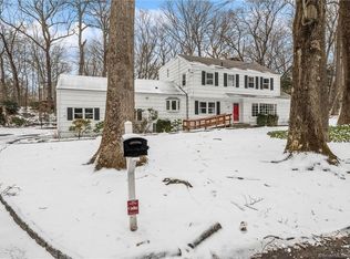 22 Mill Stone Cir, Stamford, CT 06903