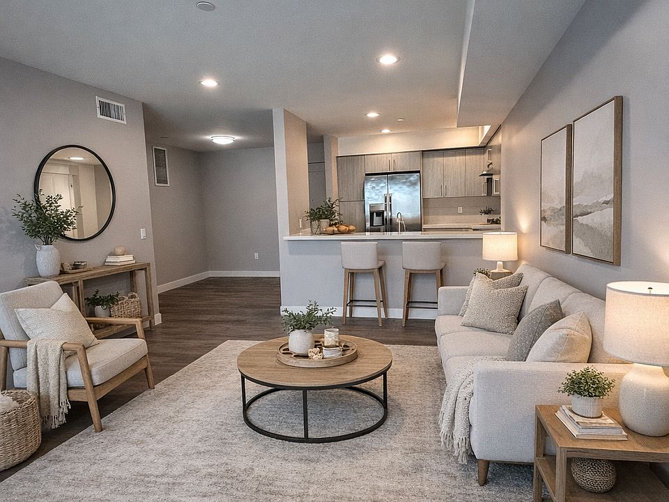 1st image of 14848 Delano St #203