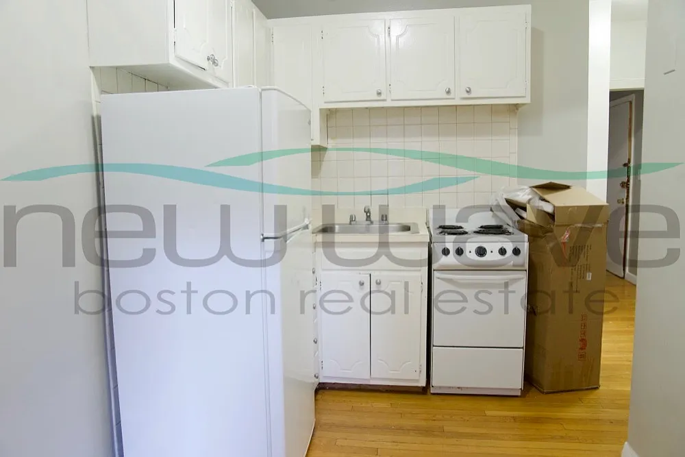 1 bed, 550 sqft, $2,800 — Photo 2