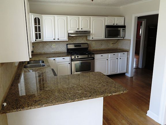 Kitchen, Granite Counters