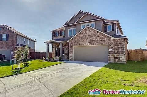 1st image of 1371 Garden Laurel