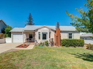 10221 Odell Ave, Sunland, CA 91040