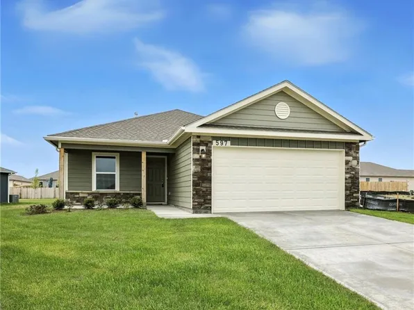 597 W Fountain St, Gardner, KS 66030