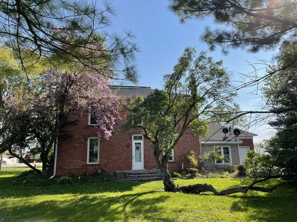 3391 Bay Settlement Rd, Green Bay, WI 54311