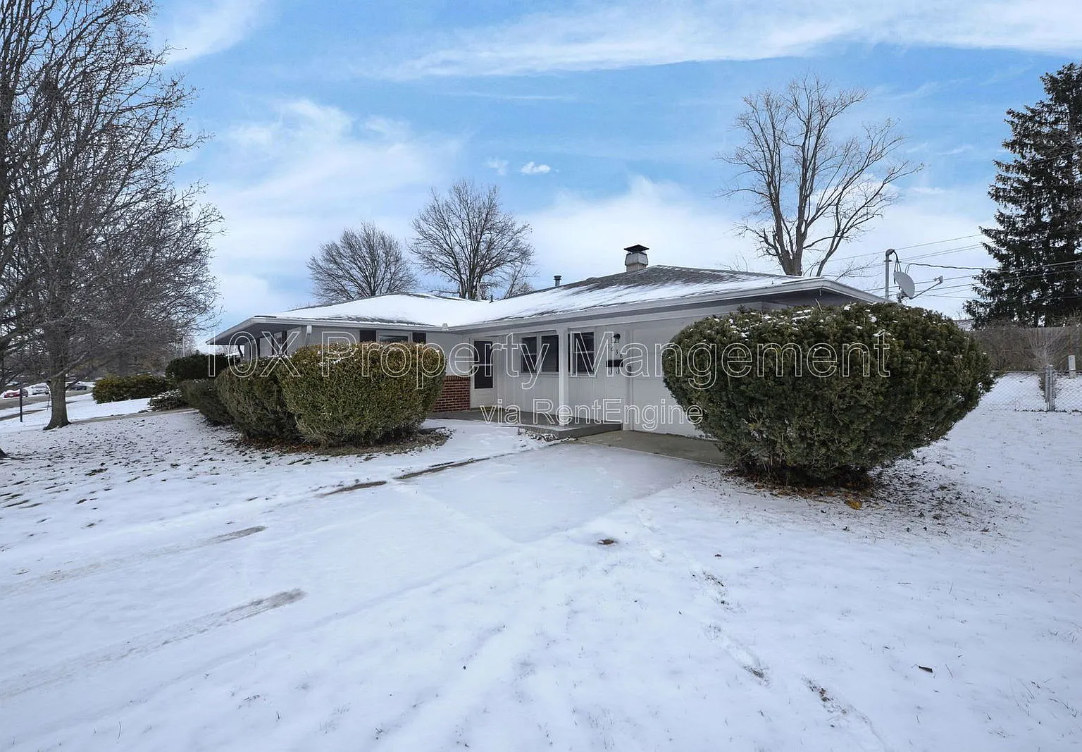 4 bed, 2.0 bath, 1562 sqft, $2,350 — Photo 3