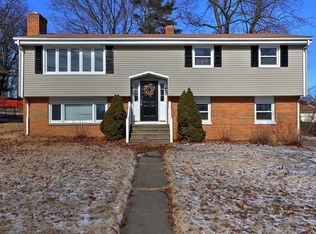 260 Quenby Pl, Stratford, CT 06614
