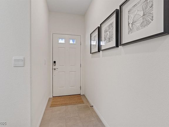 4th image of 1876 Jamie Brook Pl