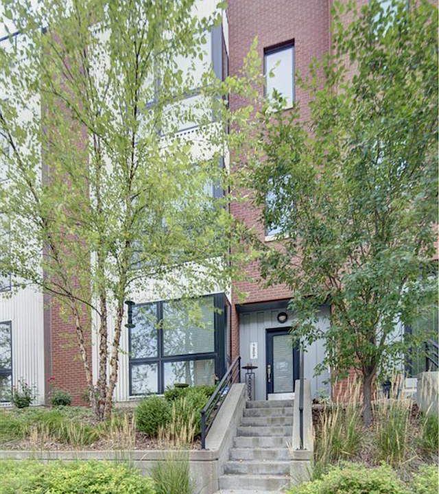 1st image of 1207 Leavenworth St
