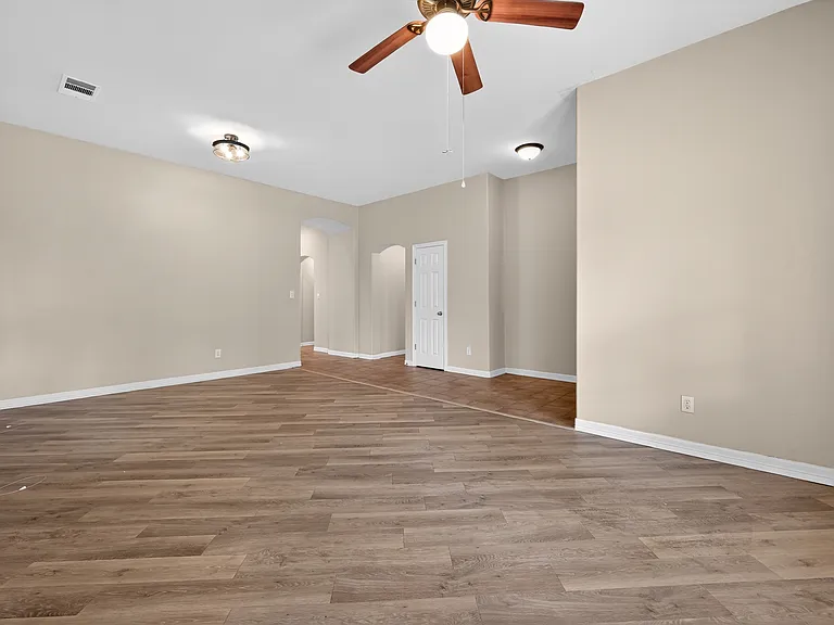 4308 Park Vista Trl — Photo 23