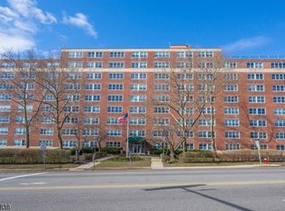 926 Bloomfield Ave APT 1B, Glen Ridge, NJ 07028