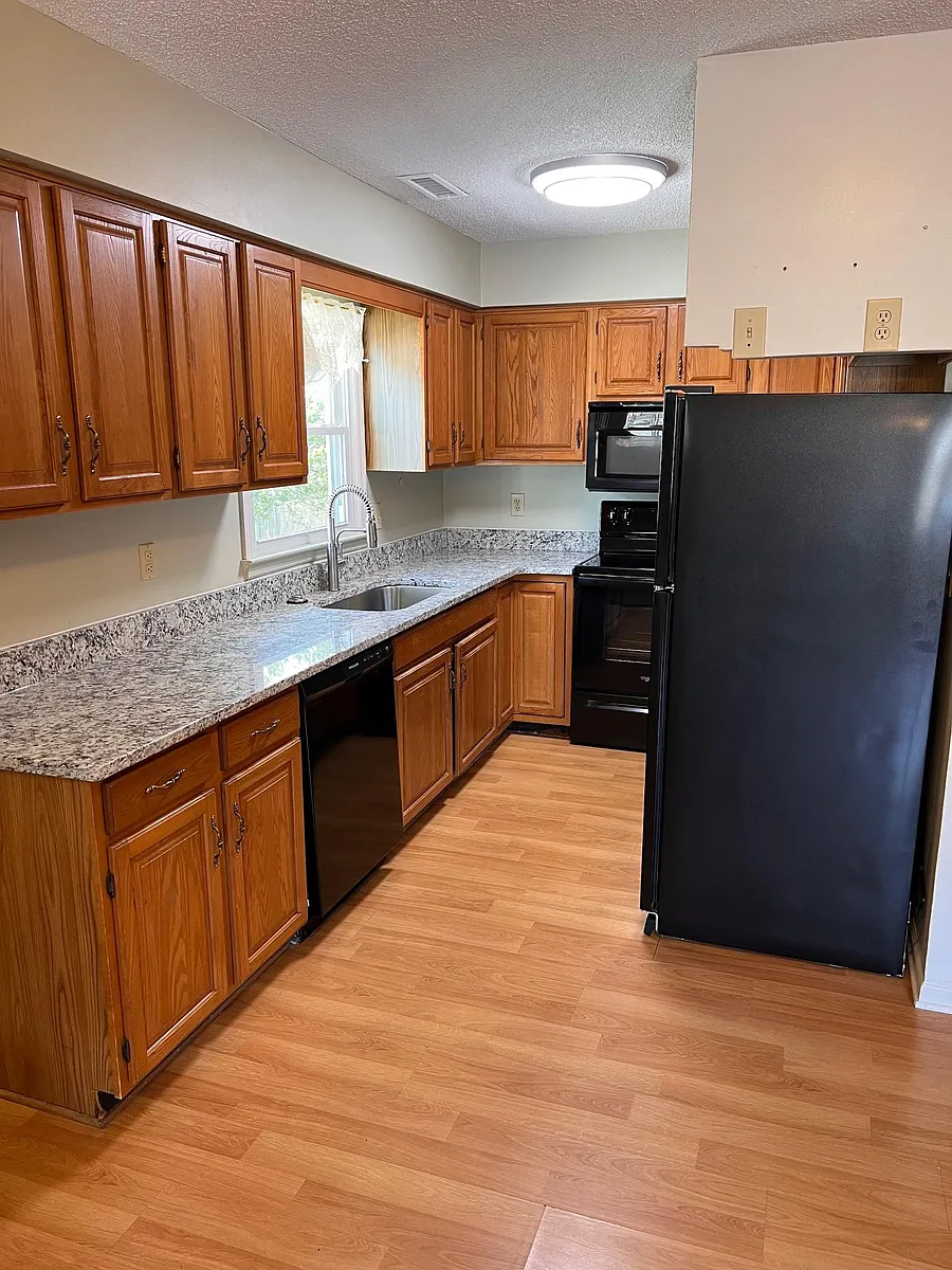 Building Photo - 4331 Princeton Dr