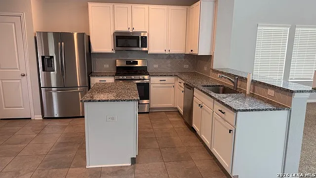 9243 Grand Western — Photo 5
