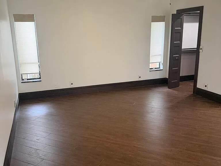 9553 Majestic Way — Photo 7