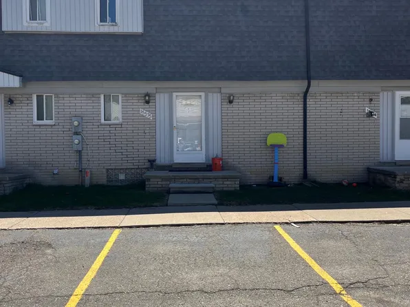 15575 Dupage Blvd, Taylor, MI 48180