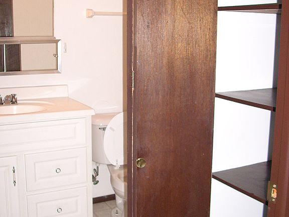 5th image of 2363 N Weil St #18210015