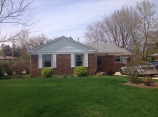 934 S Vail Ave, Arlington Heights, IL