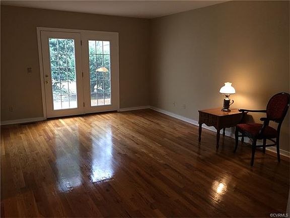 4th image of 3102 Lake Village Dr #3102