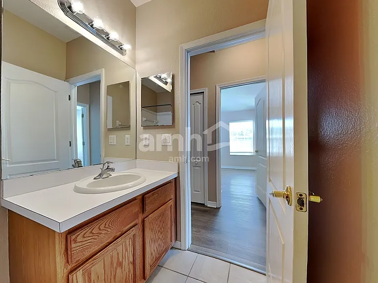 25741 Crippen Dr — Photo 20