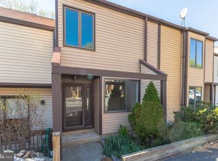 3250 Champions Dr, Wilmington, DE 19808