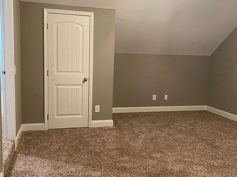 1847 Rains Rd — Photo 15